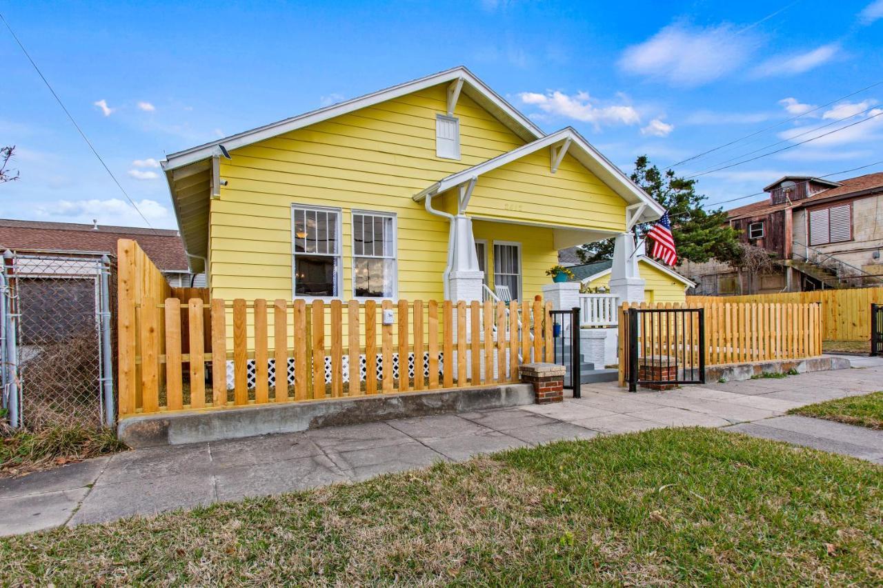 Chateau Des Amis Galveston Luaran gambar