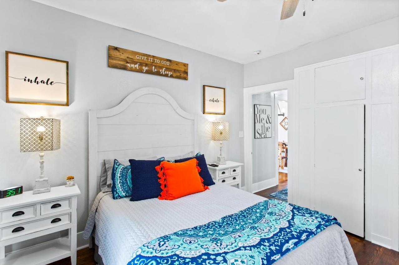 Chateau Des Amis Galveston Luaran gambar